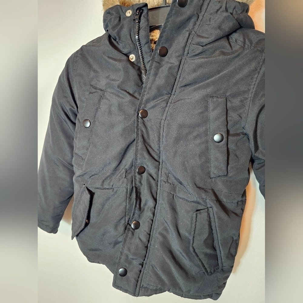 Old Navy Kids Black Winter Sherpa Lined Jacket Size Small 6/7 - Picture 3 of 5